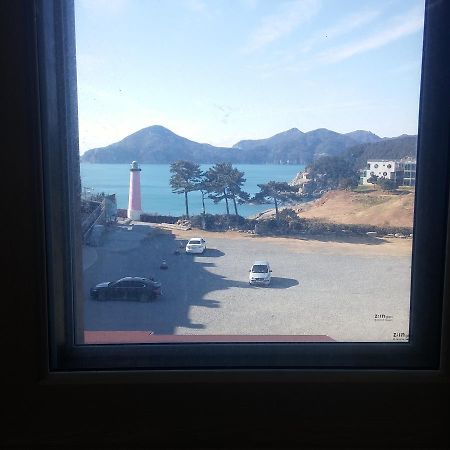 Geoje Haebaram Pension ภายนอก รูปภาพ